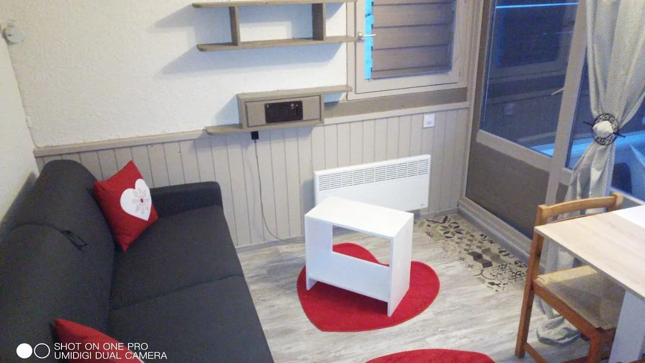 Auris En Oisans,Vue Sur Le Signial De L'Homme Apartment