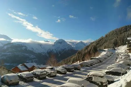 Auris En Oisans,Vue Sur Le Signial De L'Homme Apartment