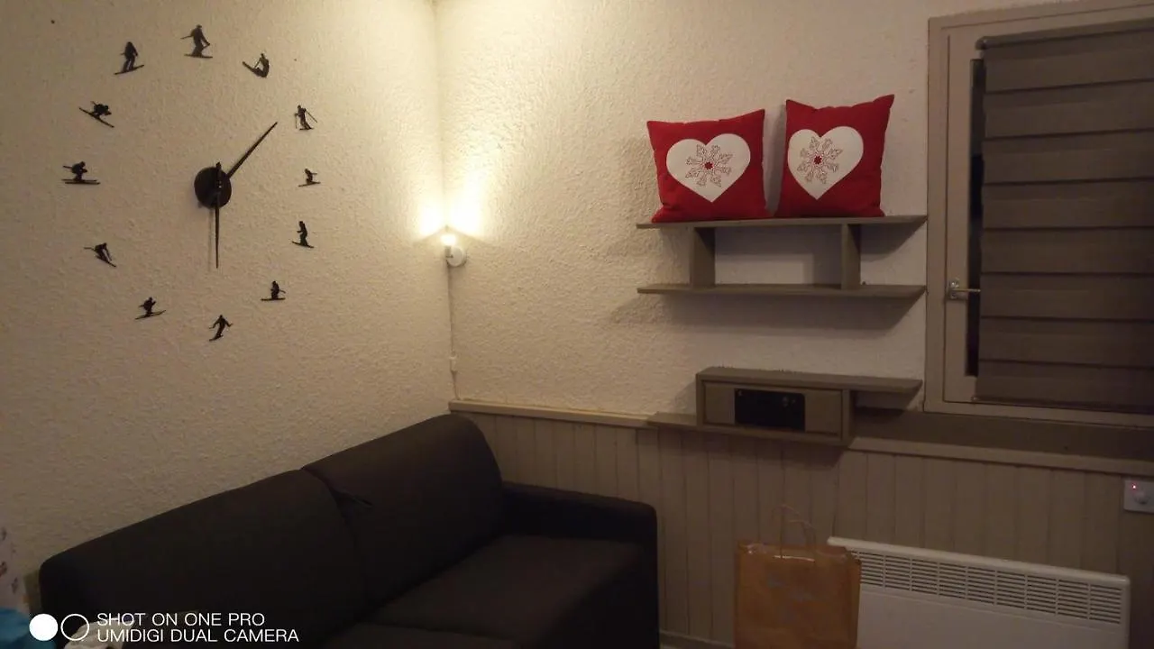 Auris En Oisans,Vue Sur Le Signial De L'Homme Apartment France